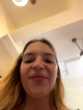 Legally_Blonde naked strip on cam for live sex video chat