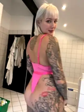 Stella-Kink naked strip on cam for live sex video chat