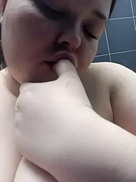 Supper-Brilliant naked strip on cam for live sex video chat