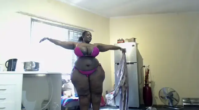 xXXSexyamazon naked strip on cam for live sex video chat