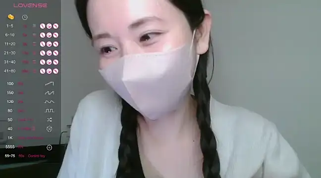 Akiii999 naked strip on cam for live sex video chat