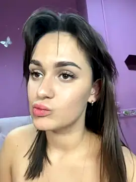 AllaTous naked strip on cam for live sex video chat