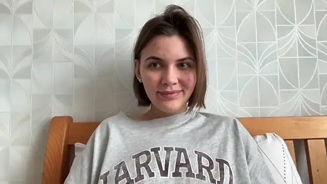 Meliassfuckslut naked strip on cam for live sex video chat