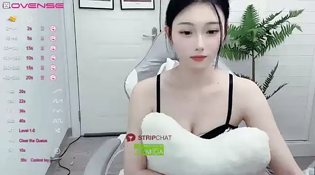 StunnerBeauty-170cm naked strip on cam for live sex video chat