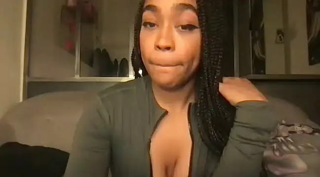 blacc_barbie naked strip on cam for live sex video chat