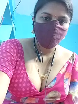 Indian-Indhuja naked strip on cam for live sex video chat