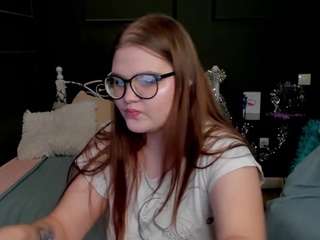 Mia-Malkovaa nude Live Sex Chat Room