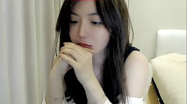 mmgirl naked strip on cam for live sex video chat
