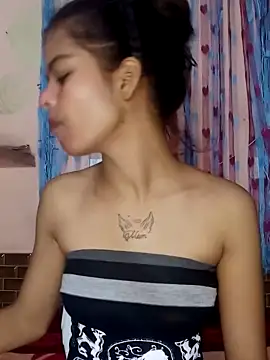 mogo__ naked strip on cam for live sex video chat