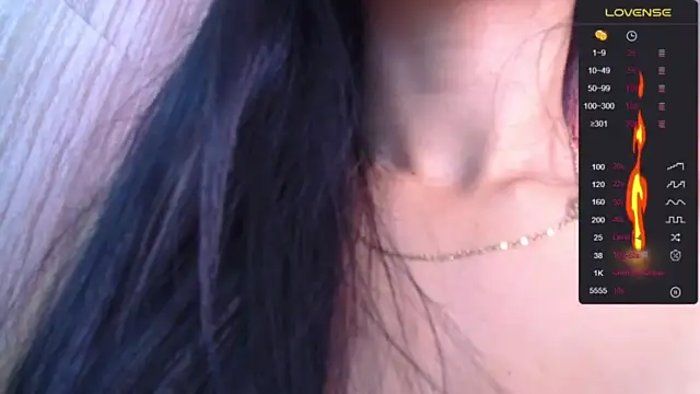 aerith_t naked strip on cam for live sex video chat