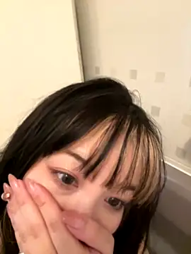 EEENNOON1111 naked strip on cam for live sex video chat