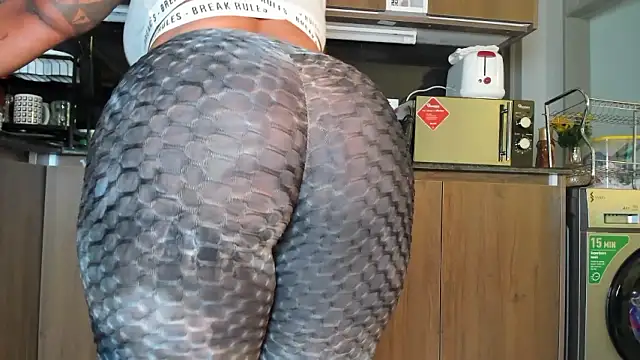 juicybatate naked strip on cam for live sex video chat