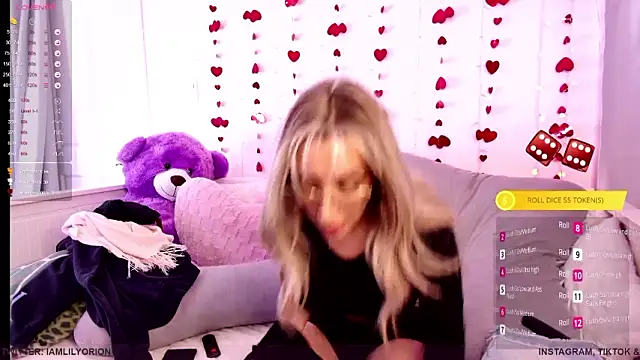 LilyOrion naked strip on cam for live sex video chat