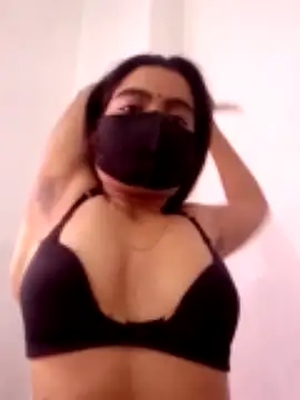 Sunny_Leone_Bd naked strip on cam for live sex video chat