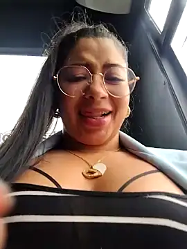 Ariana-pp03 naked strip on cam for live sex video chat