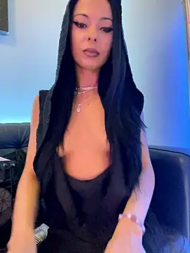 ArianaTurner naked strip on cam for live sex video chat