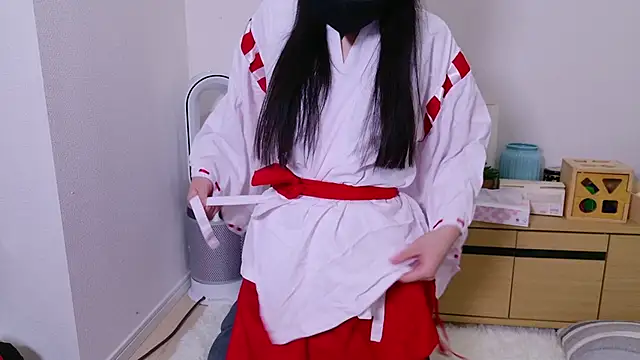 asahi-i naked strip on cam for live sex video chat