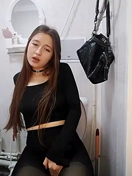 AwwLoveMe naked strip on cam for live sex video chat