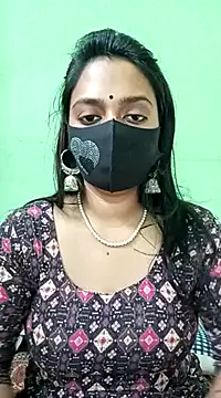 Bela-Bose naked strip on cam for live sex video chat