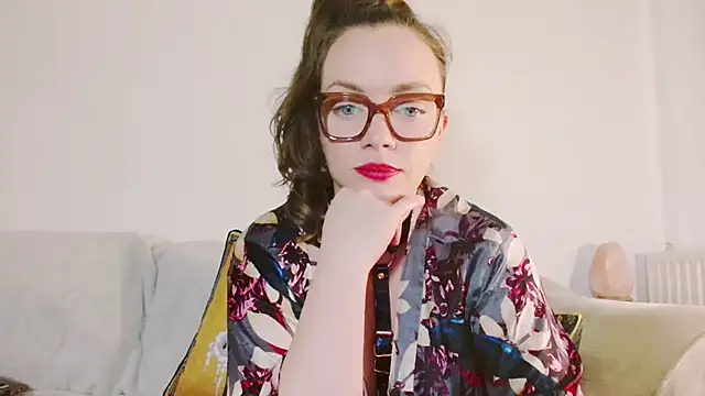 FemDom_RubyKnightXXO naked strip on cam for live sex video chat