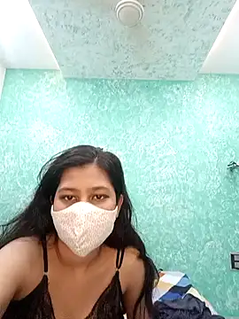 GFndBF naked strip on cam for live sex video chat