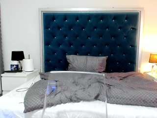 inkedluna nude Live Sex Chat Room