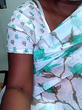 keralaHoneyBe naked strip on cam for live sex video chat