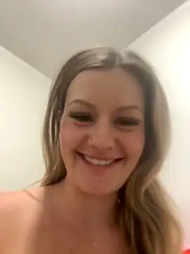 Loveshae naked strip on cam for live sex video chat