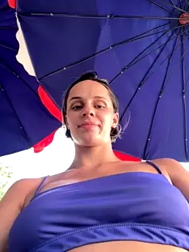 Maya_Bay naked strip on cam for live sex video chat