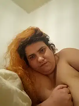 Nina95ggg naked strip on cam for live sex video chat