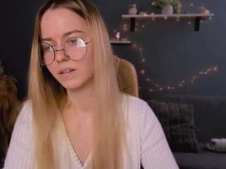 sexy-kittyes nude Live Sex Chat Room
