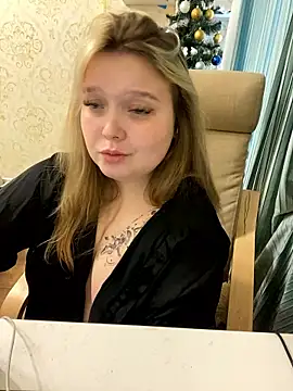SofiaAdam naked strip on cam for live sex video chat