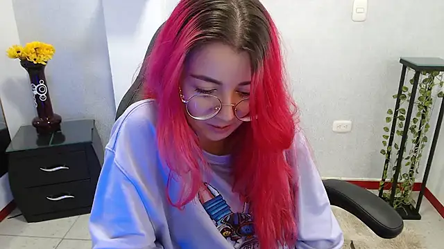 sophia_browm07 naked strip on cam for live sex video chat