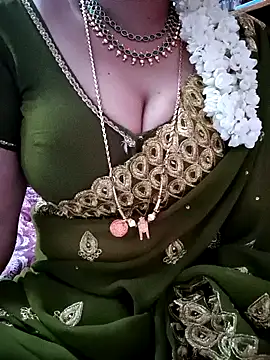 thaniska- naked strip on cam for live sex video chat