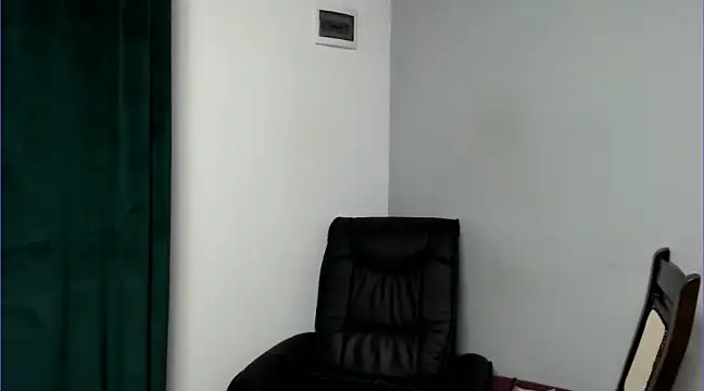 VioletaFlower7 naked strip on cam for live sex video chat