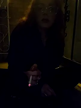 AlyyRose999 naked strip on cam for live sex video chat