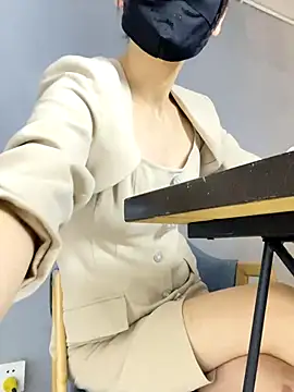 Annabody naked strip on cam for live sex video chat
