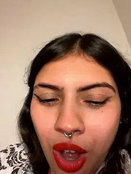 Argentiinita naked strip on cam for live sex video chat