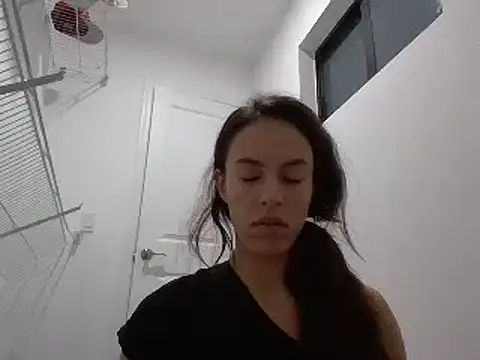 brookehoneynina naked strip on cam for live sex video chat