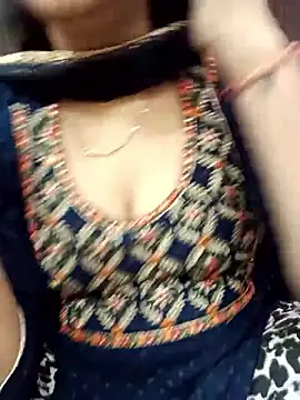 Cute_nidhi naked strip on cam for live sex video chat