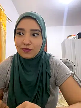 Hanamahsati naked strip on cam for live sex video chat