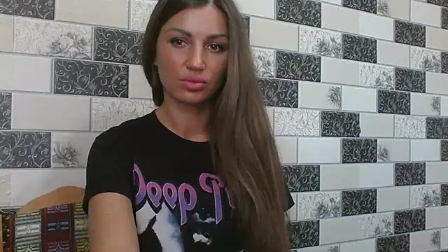 Lanaa19 naked strip on cam for live sex video chat