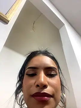 maykka naked strip on cam for live sex video chat