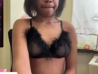 PRETTYPU33Y29 nude Live Sex Chat Room