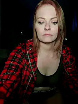 temptressqueen1 naked strip on cam for live sex video chat