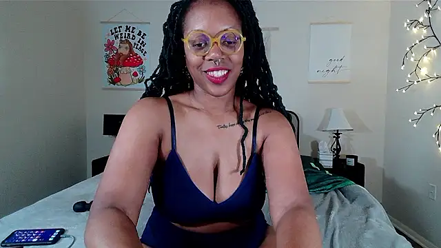 valensimone naked strip on cam for live sex video chat