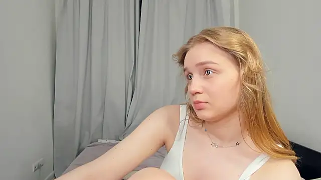 WendyJones naked strip on cam for live sex video chat