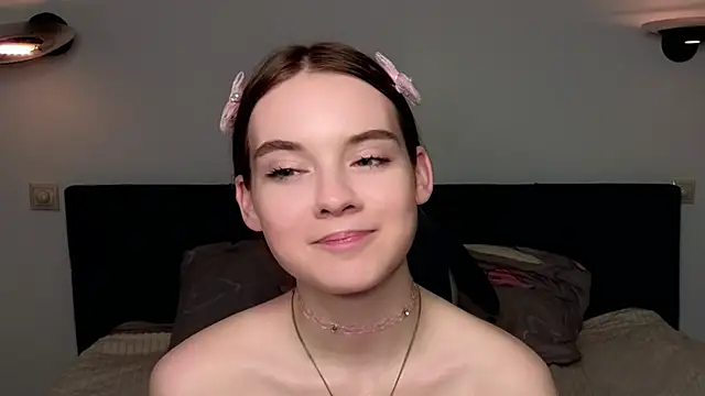 Alt_Girl naked strip on cam for live sex video chat