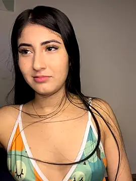 Ashley-Cutte- naked strip on cam for live sex video chat