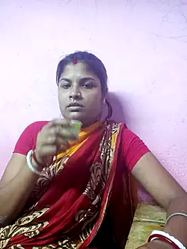 Bengali-boudi-priya naked strip on cam for live sex video chat